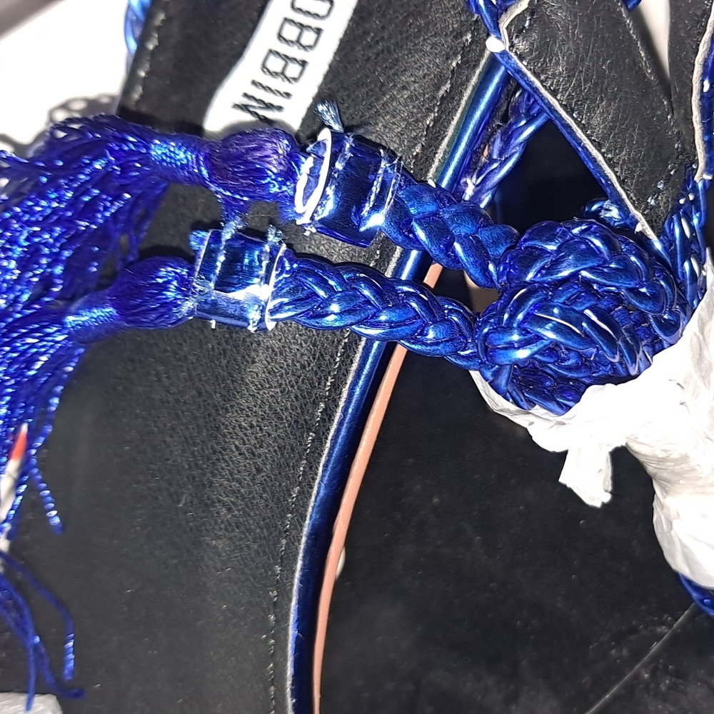 Heels - Picture 6 of 7